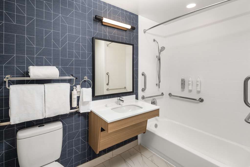 Spark by Hilton Salt Lake City Airport in Salt Lake City - hotel (8)