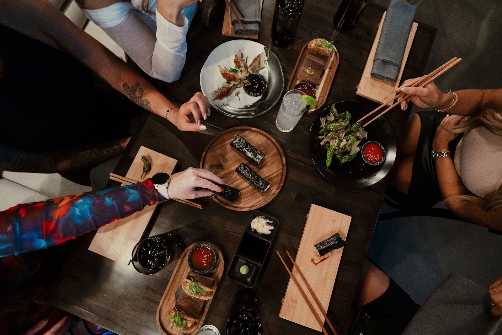 HandoSake Sushi in Salt Lake City - signature dining scene
