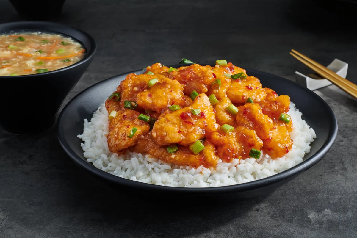 P.F. Chang's in Salt Lake City - signature dining scene