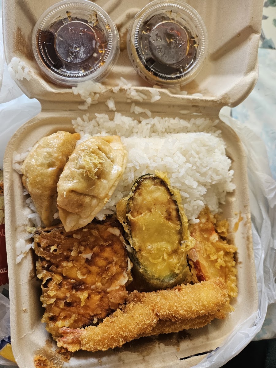 Sushi Burrito on 8th in Salt Lake City - food and drink