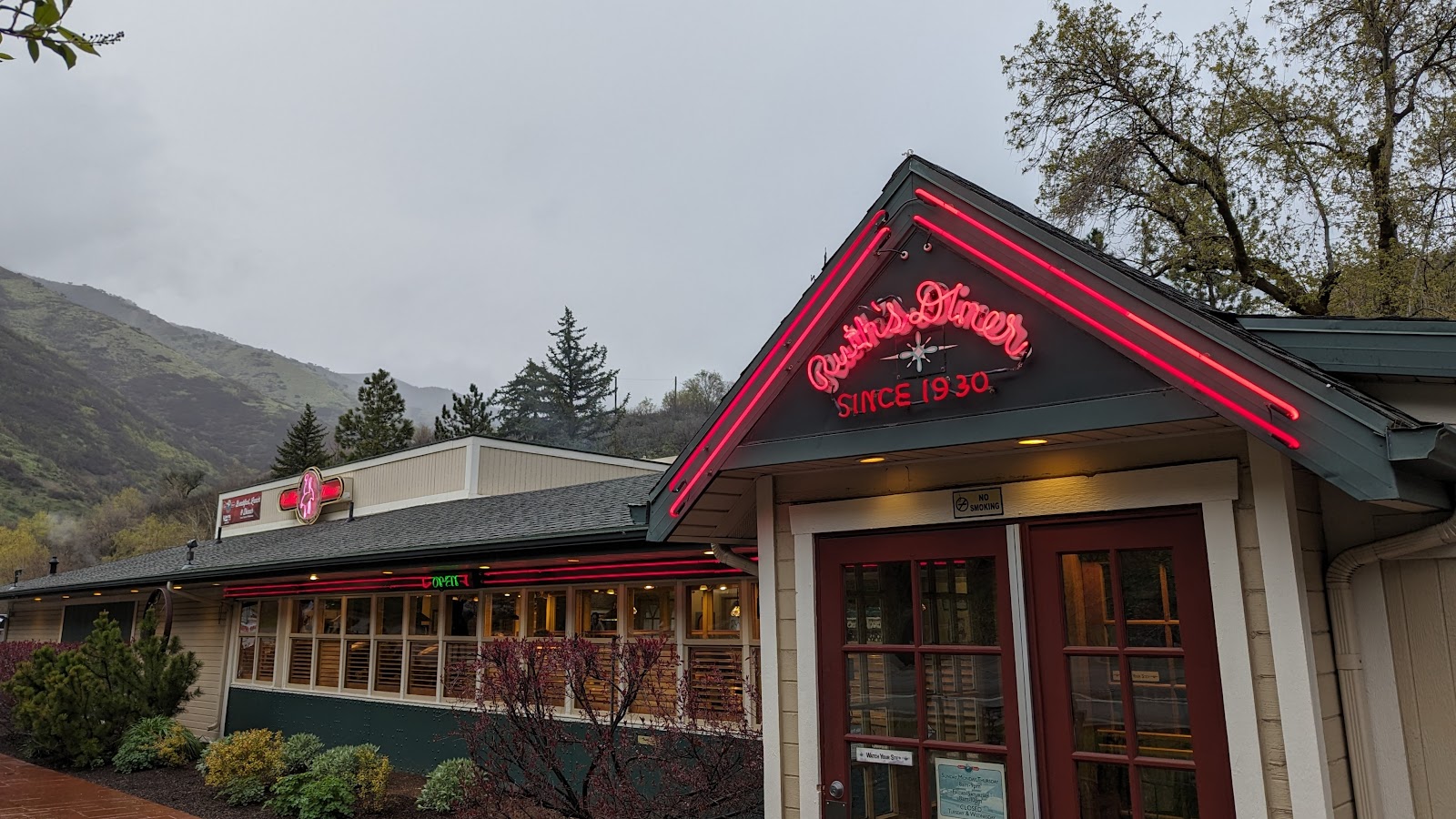 Ruth's Diner in Salt Lake City - diner (9)