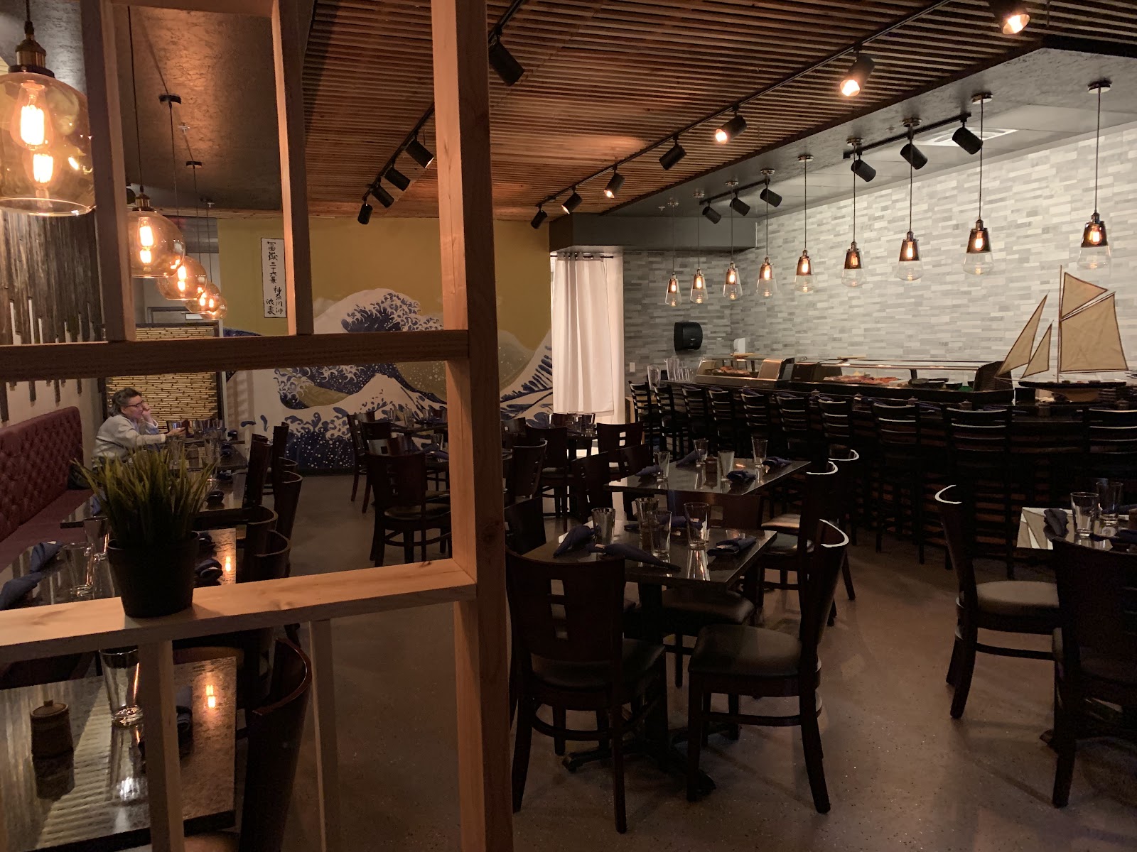 Ozora Izakaya Japanese Bar & Tapas (Downtown) in Salt Lake City - signature dining scene