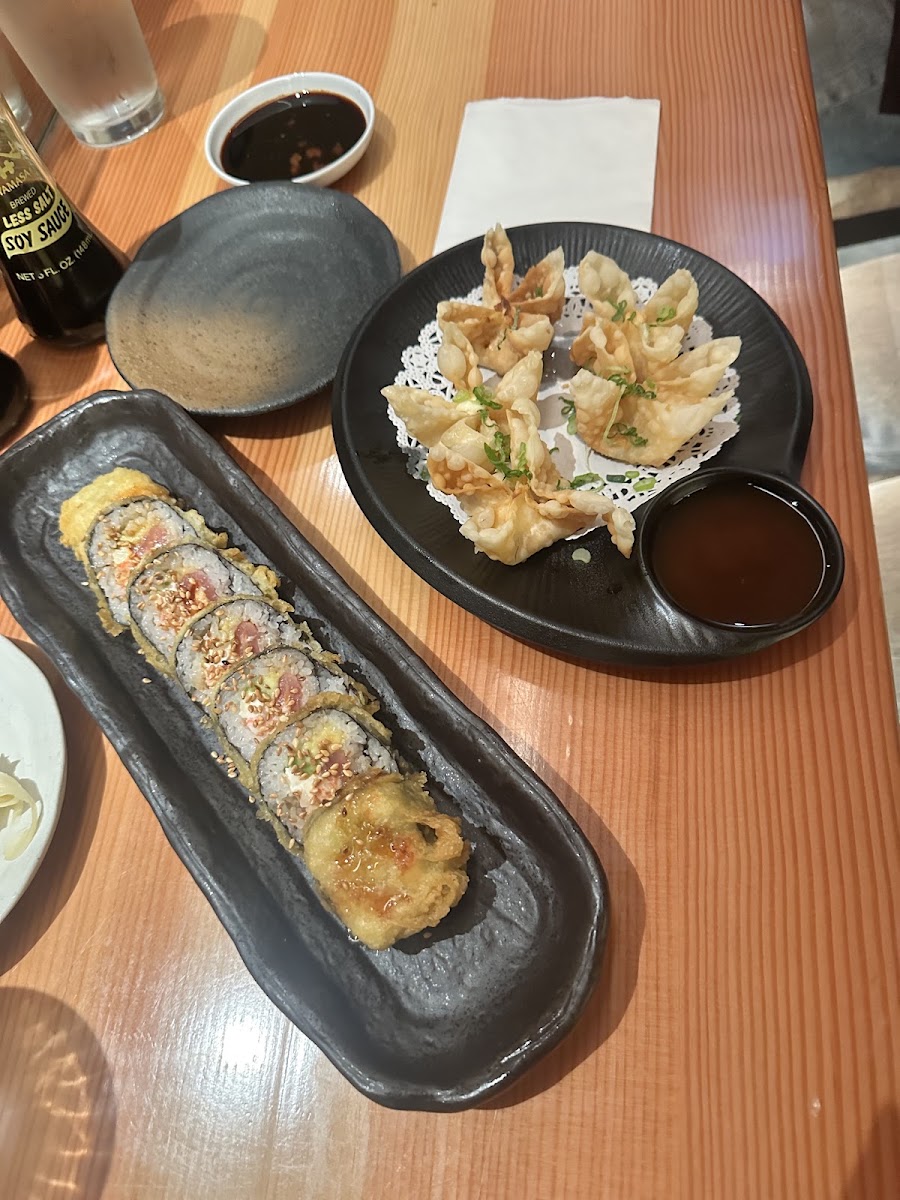 Tsunami Restaurant & Sushi Bar - Tsunami on 9th in Salt Lake City - food and drink