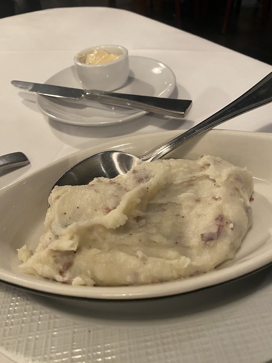 Christopher's Prime + Sonoma Wine Bar & Grill in Salt Lake City - food and drink (8)