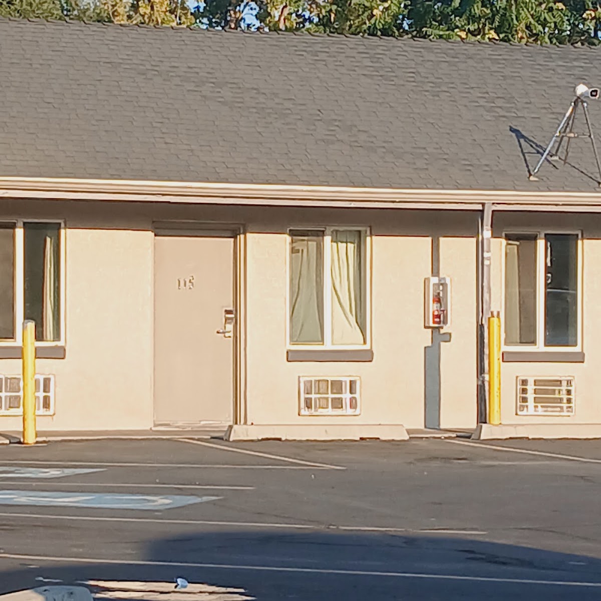 Zions Motel in Salt Lake City - exterior (8)