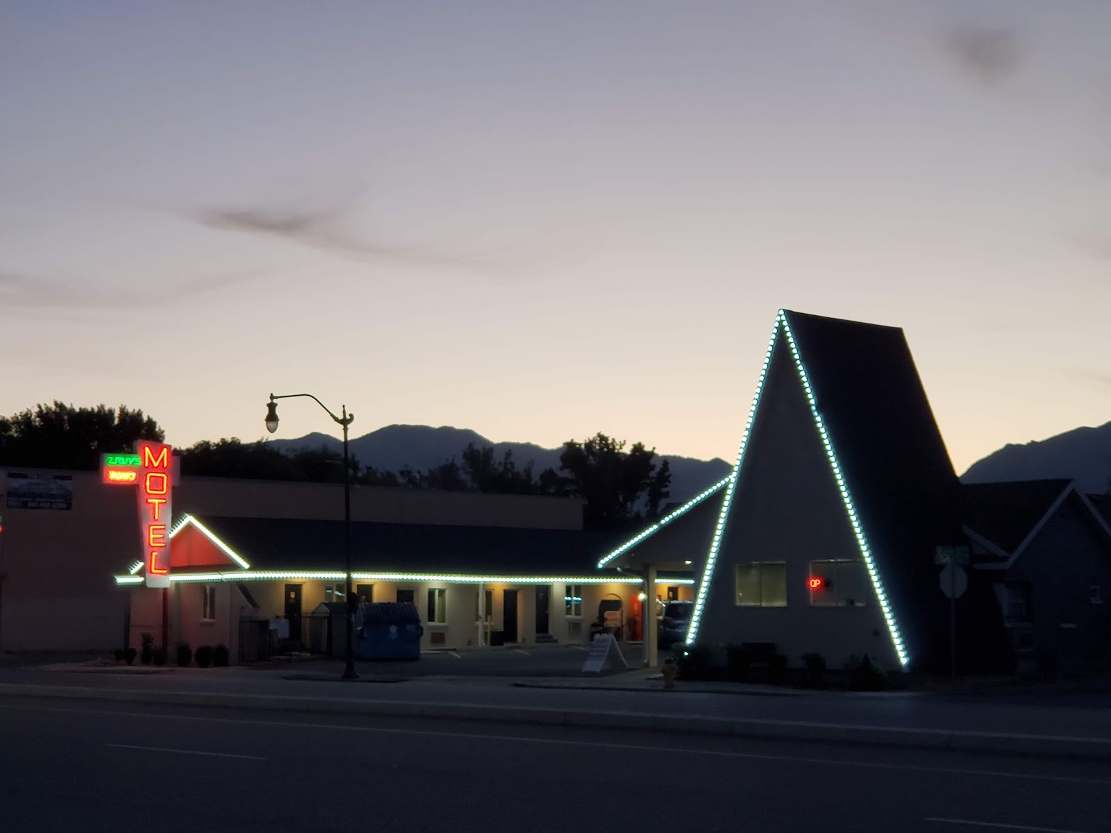 Zions Motel in Salt Lake City - exterior (5)
