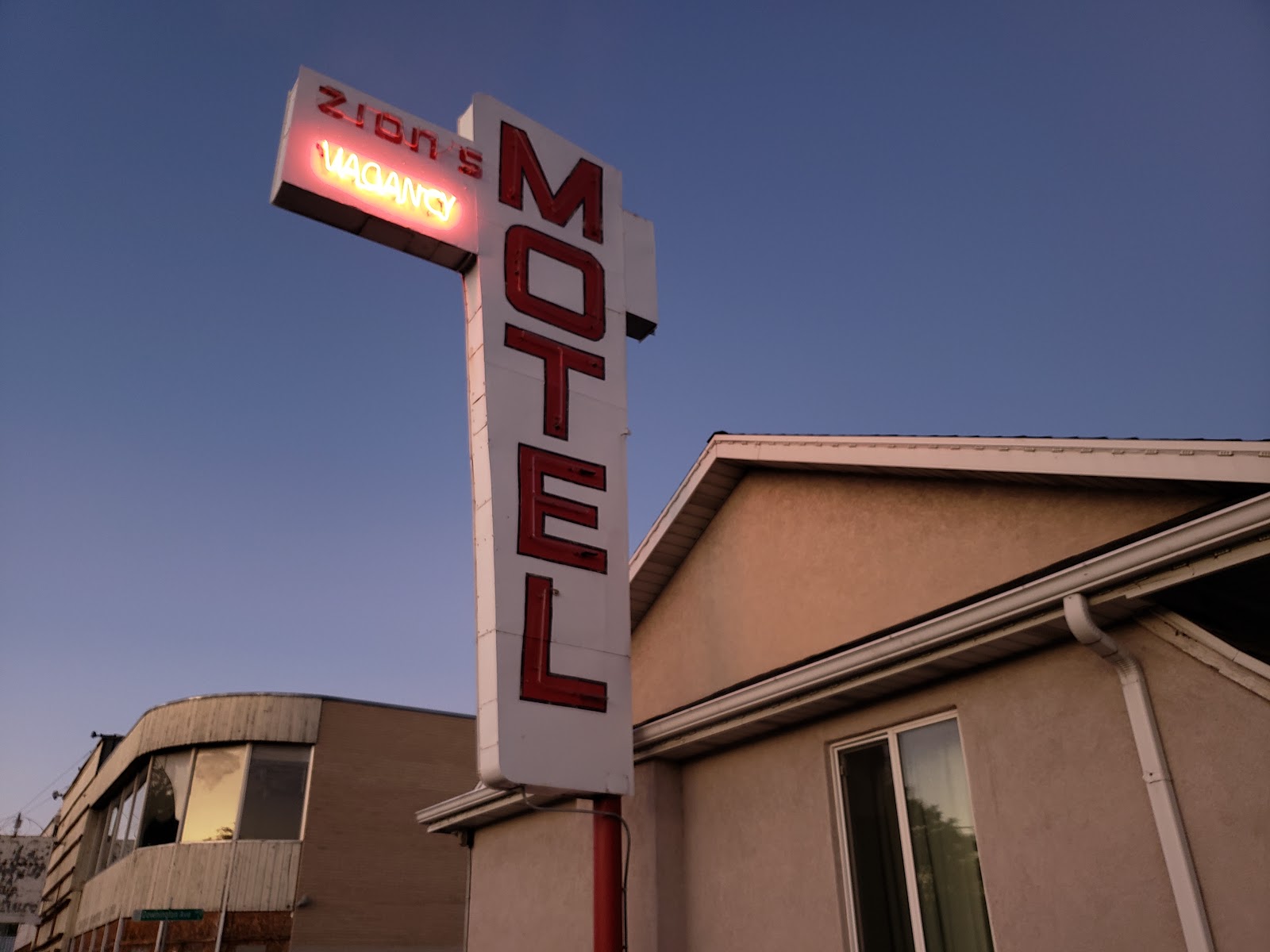 Zions Motel in Salt Lake City - exterior (4)