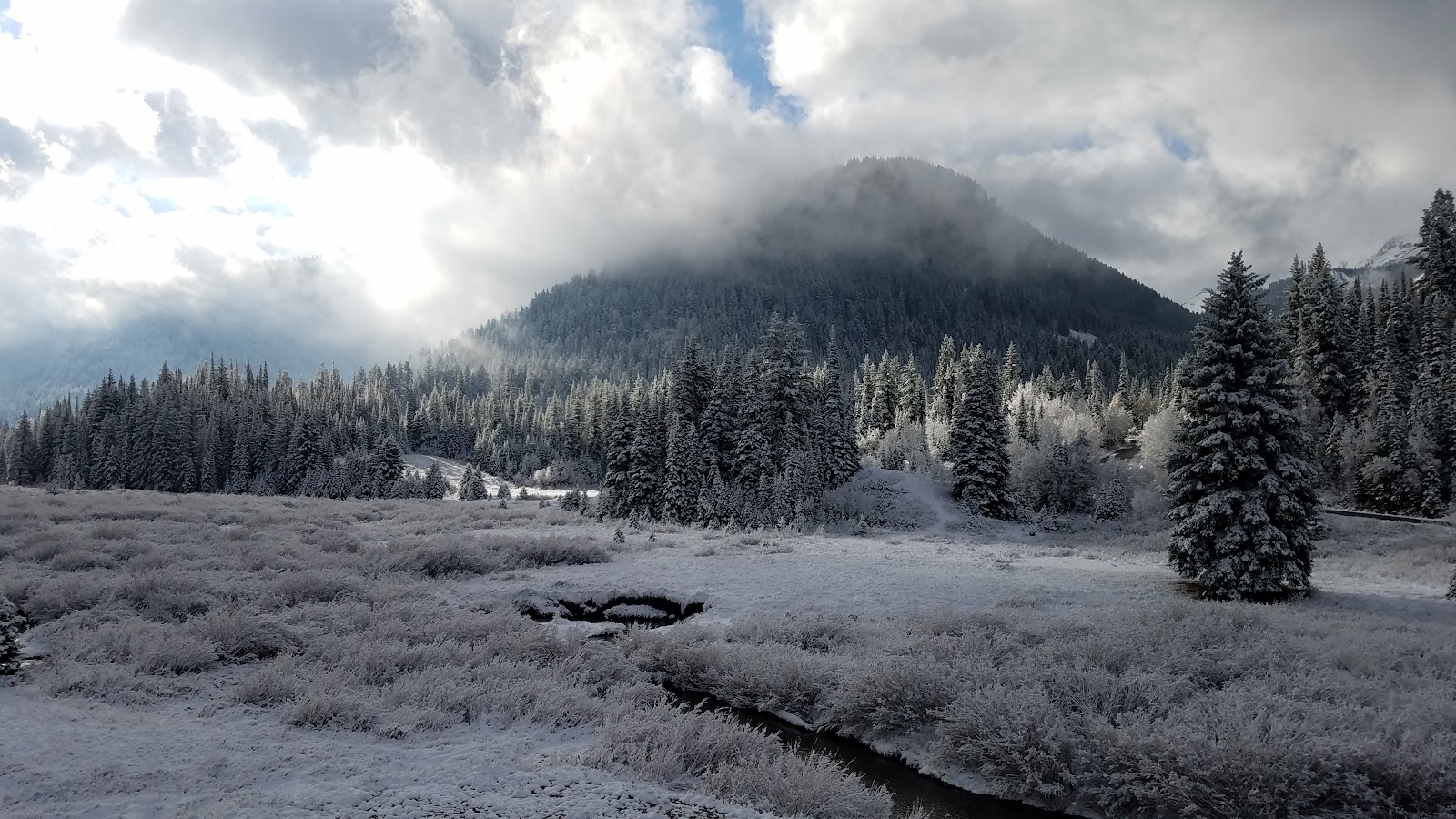 Big Cottonwood Canyon in Salt Lake City - ravine (2)