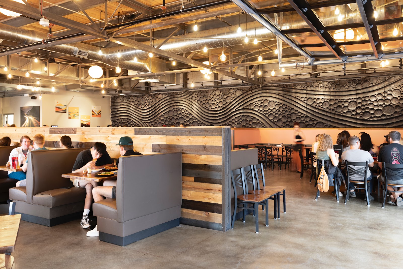 Slackwater Pizza SLC in Salt Lake City - signature dining scene