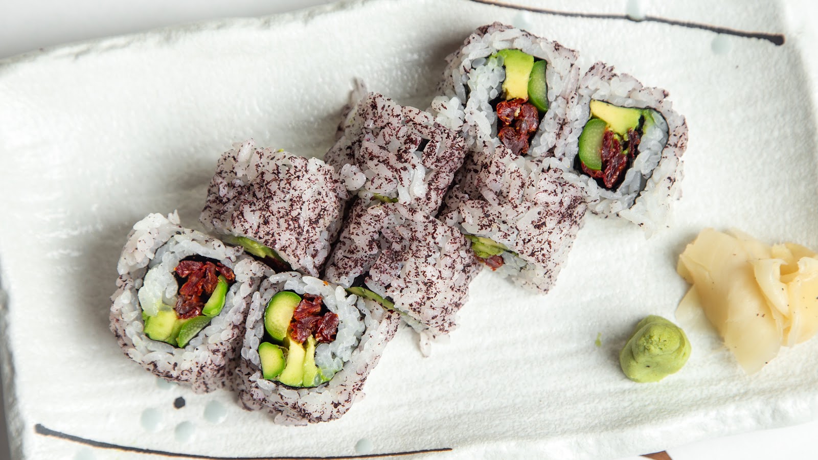 Ozora Izakaya Japanese Bar & Tapas (Sugarhouse) in Salt Lake City - signature dining scene