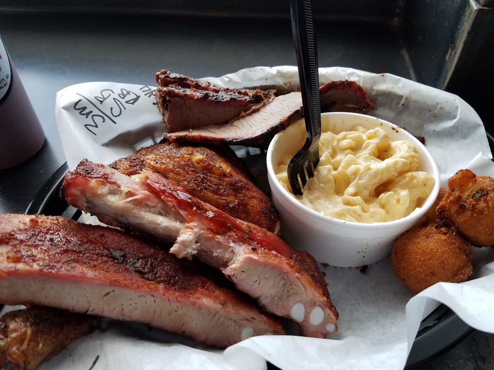 R&R BBQ in Salt Lake City - signature dining scene