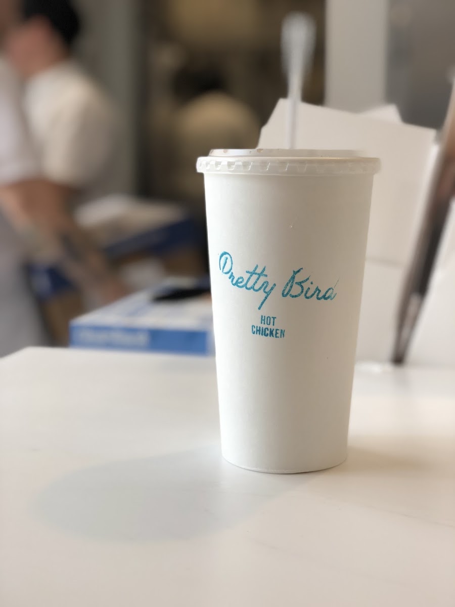 Pretty Bird Hot Chicken, Downtown in Salt Lake City - food and drink (9)