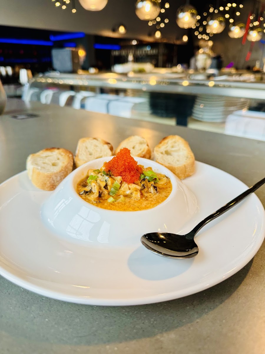 Mint Tapas and Sushi 4 (Sugar House) in Salt Lake City - signature dining scene