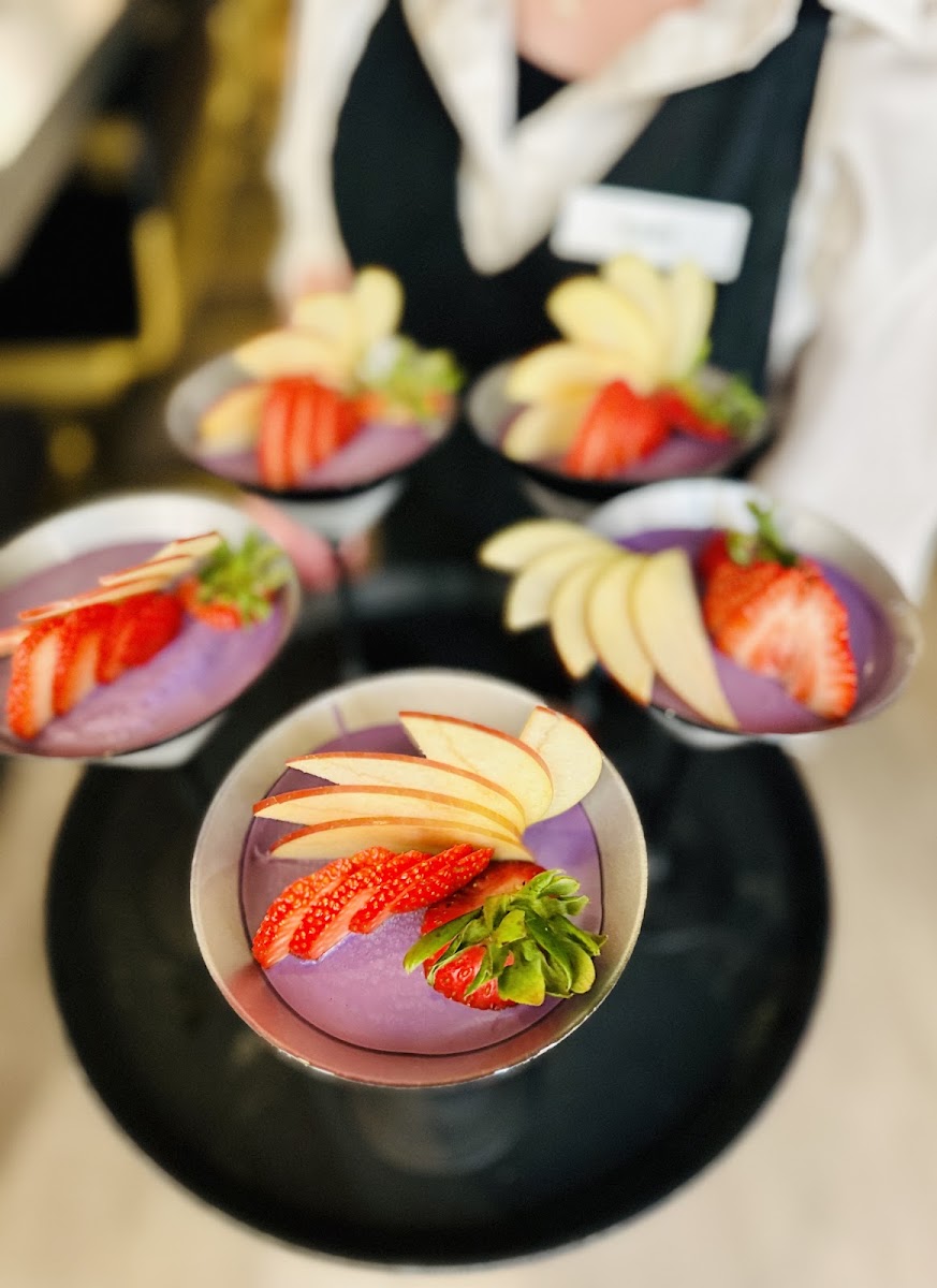 Mint Tapas and Sushi 4 (Sugar House) in Salt Lake City - signature dining scene