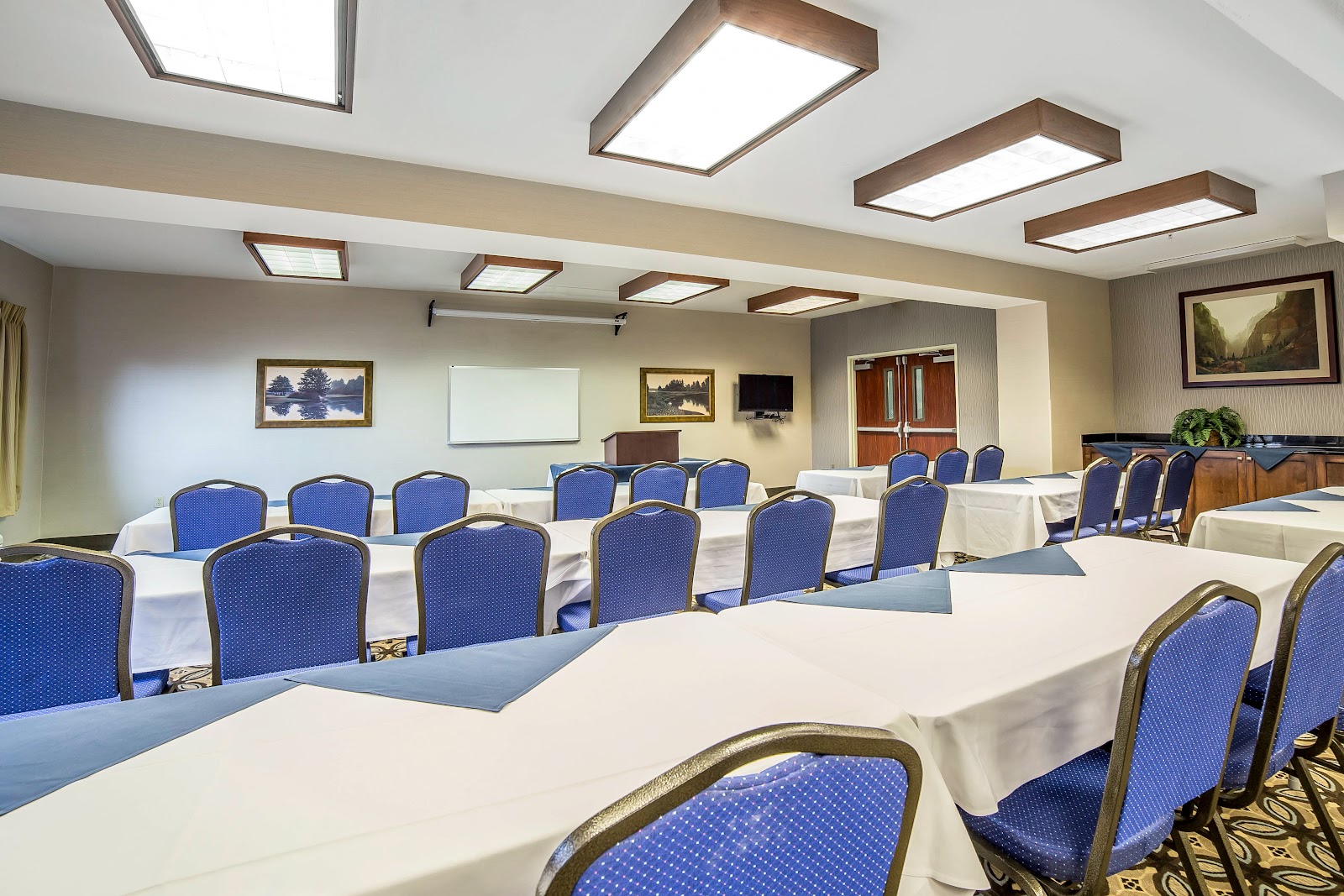 Comfort Suites Salt Lake City Airport in Salt Lake City - hotel (4)